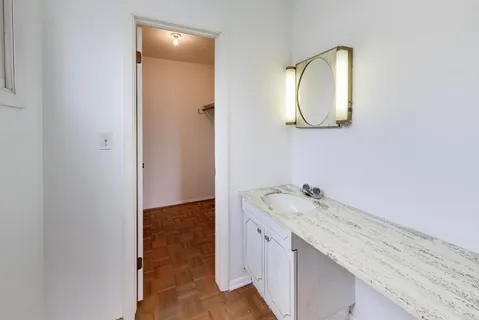 $529,900 | 2703 North Ridge Avenue, Arlington Heights, IL 60004