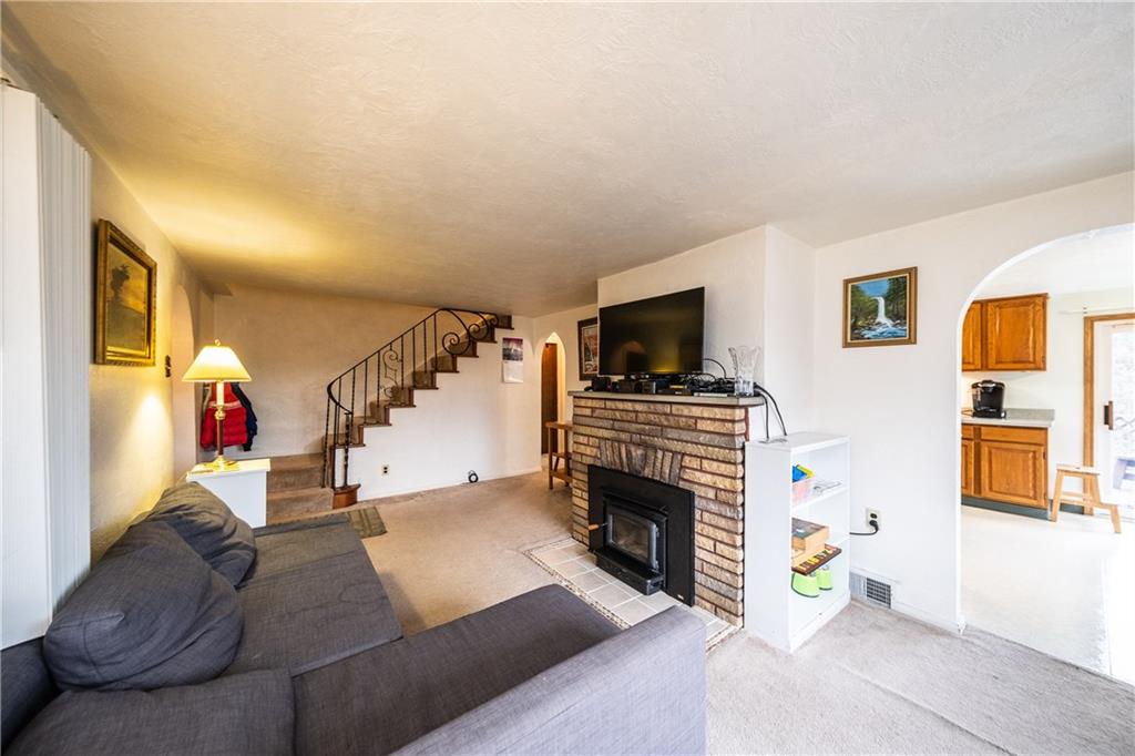 5359 Brownsville Road Pittsburgh, PA 15236 - Photo 8 of 25