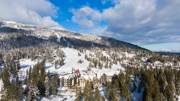 $1,699,000 | 740 Village Drive, Unit G07, Donnelly, ID 83615