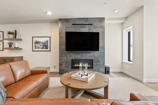 $1,699,000 | 740 Village Drive, Unit G07, Donnelly, ID 83615