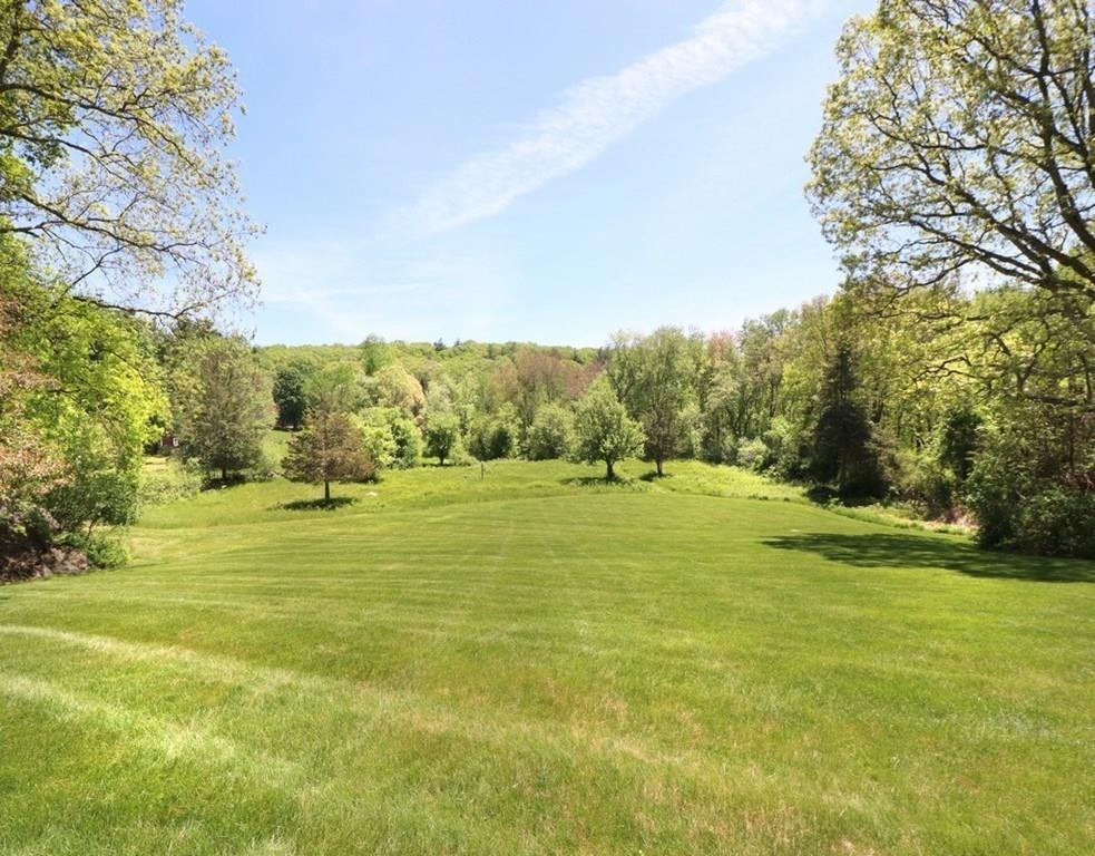 145 Weston Road Lincoln, MA 01773 - Photo 36 of 39 Gallery Image 36
