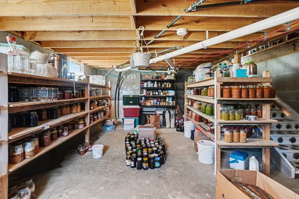 $395,000 | 08079 46th Street, Bloomingdale, MI 49026