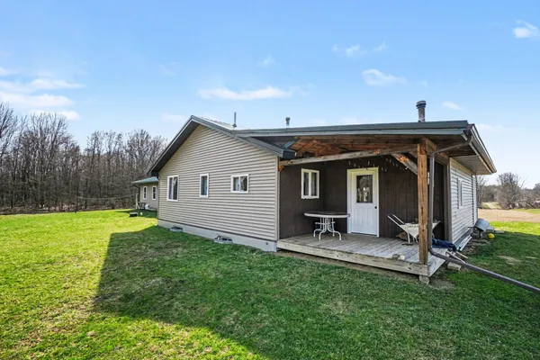 $395,000 | 08079 46th Street, Bloomingdale, MI 49026