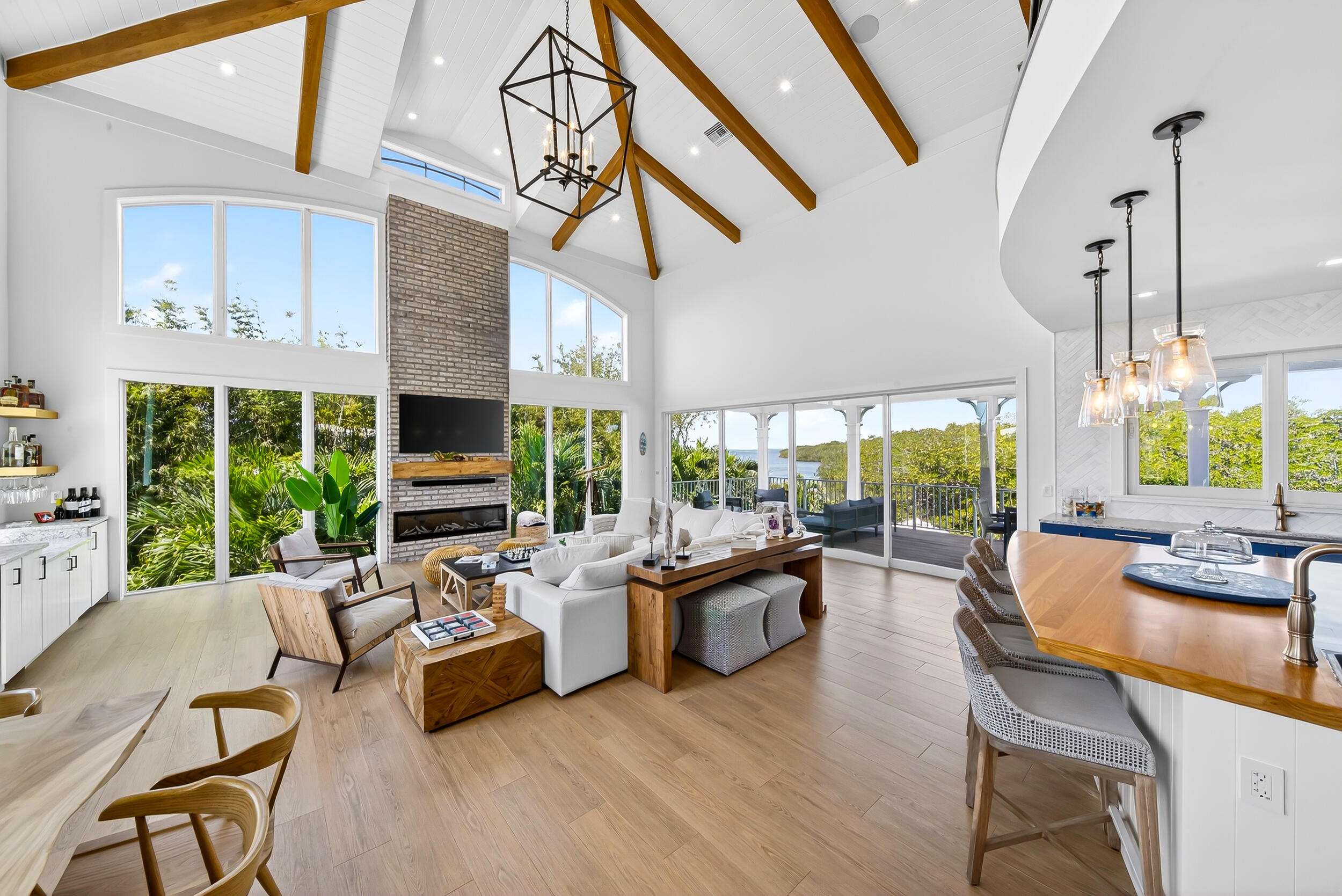 146 Mockingbird Road Tavernier, FL 33070 - Photo 11 of 52 41_kvm03728