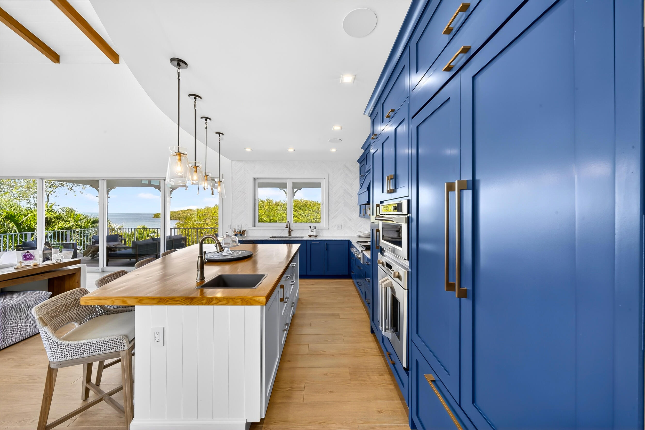 146 Mockingbird Road Tavernier, FL 33070 - Photo 15 of 52 50_kvm03735