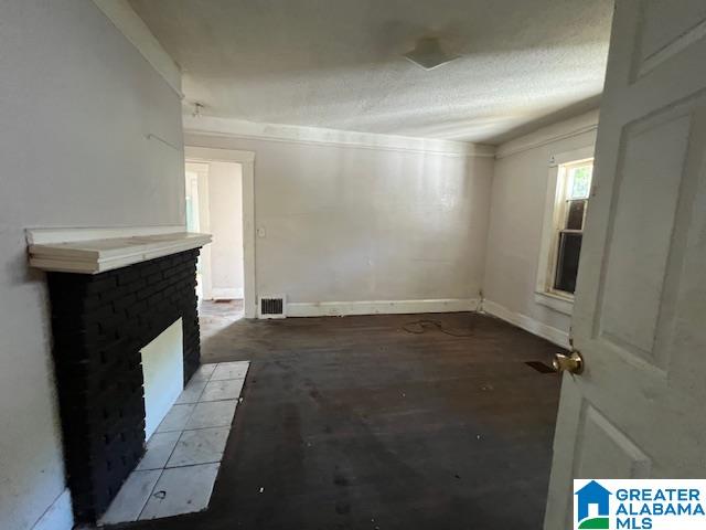 665 Maple Street Fairfield, AL 35064 - Photo 4 of 7