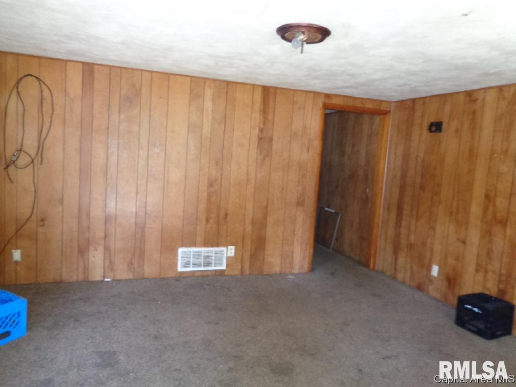 1109 North 7th Street Springfield, IL 62702 - Photo 7 of 9