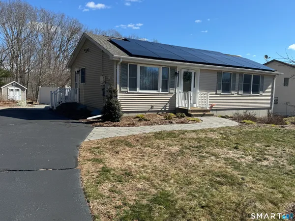 $459,900 | 13 Devonshire Drive, Waterford, CT 06385