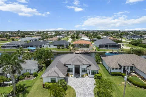 an aerial view of multiple houses