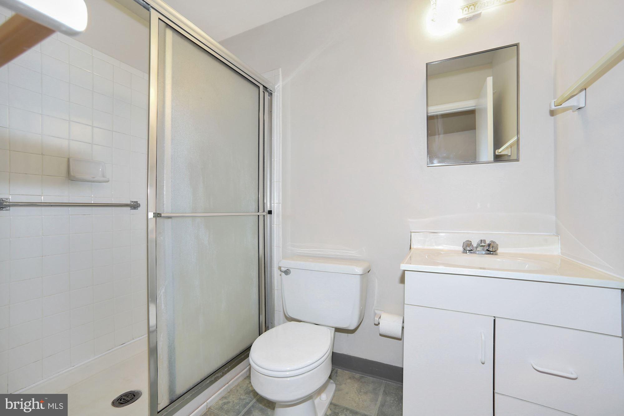 1924 Hull Road Vienna, VA 22182 - Photo 12 of 22