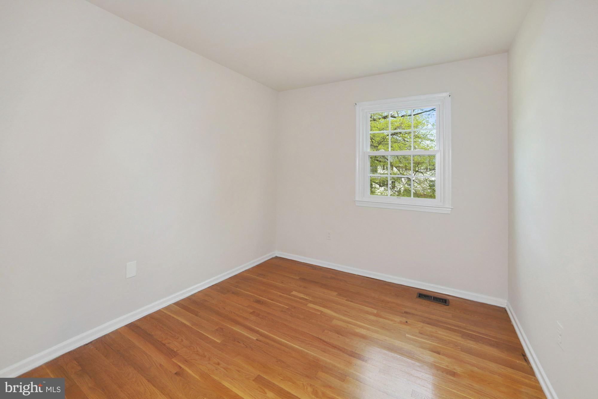 1924 Hull Road Vienna, VA 22182 - Photo 14 of 22 Bedroom