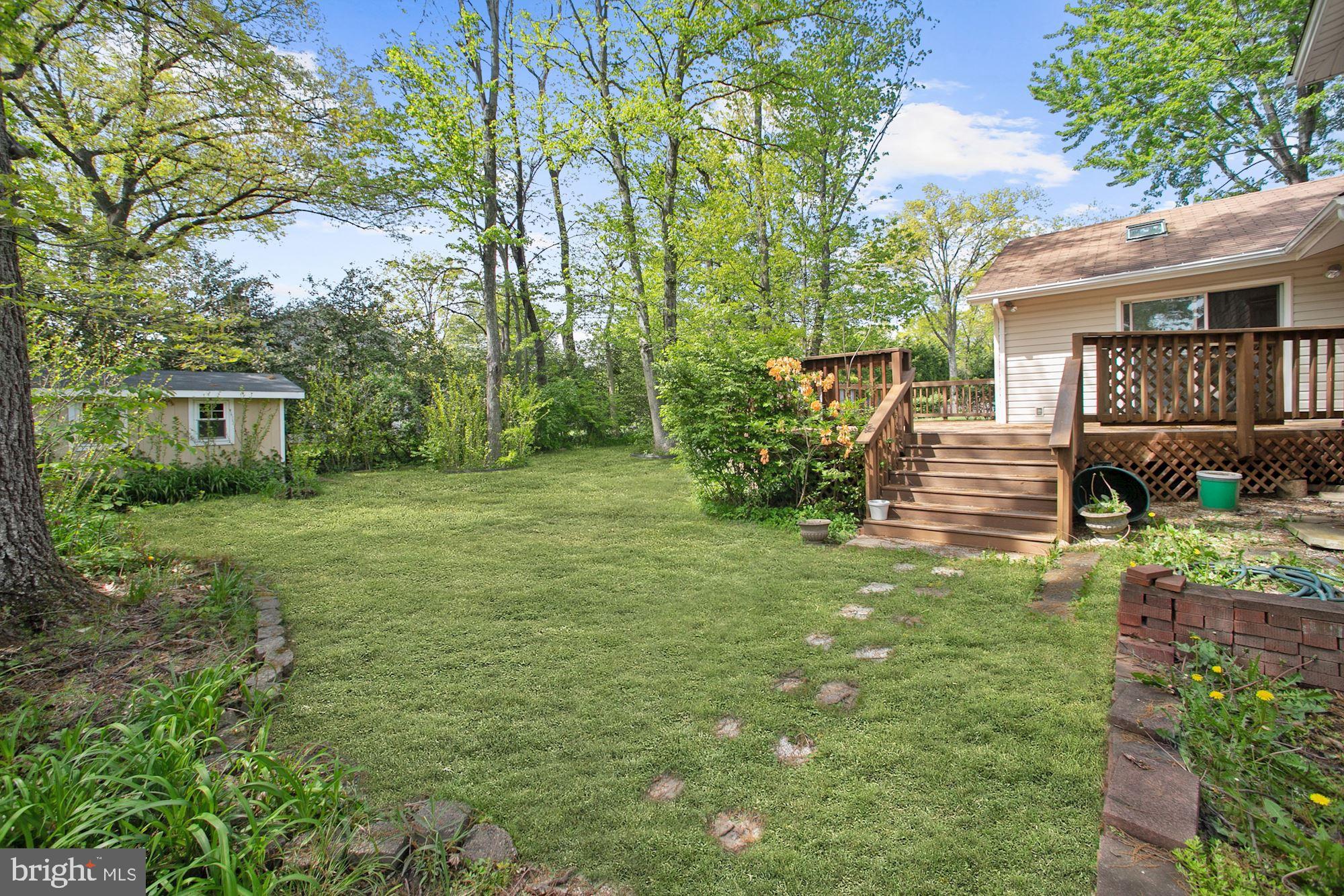 1924 Hull Road Vienna, VA 22182 - Photo 21 of 22 Beautiful and private lawn