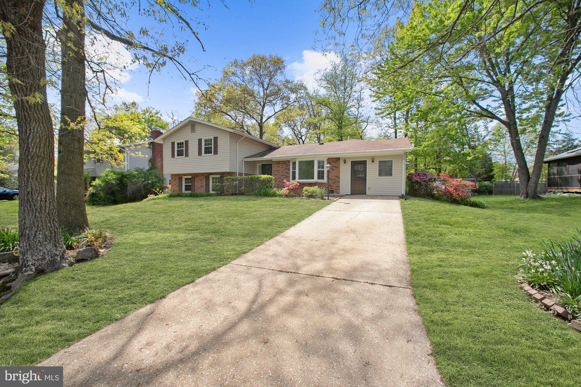 1924 Hull Road Vienna, VA 22182 - Photo 4 of 22