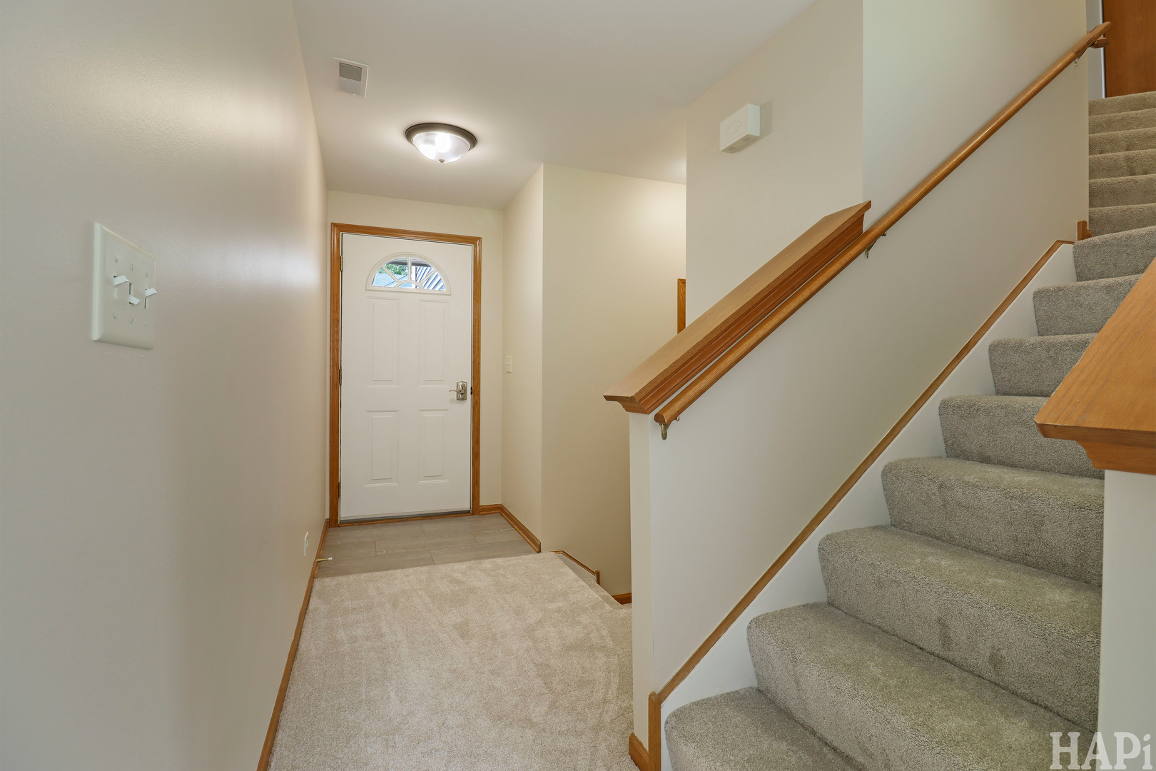 669 Morris Court Lakemoor, IL 60051 - Photo 2 of 24