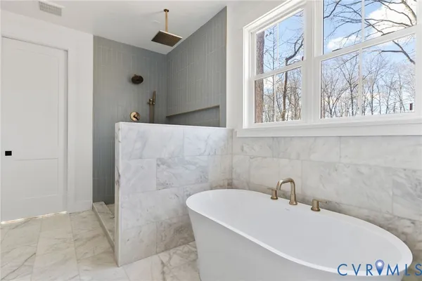 $835,000 | 70 Blue Sky Way, Bumpass, VA 23024