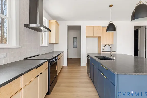 $835,000 | 70 Blue Sky Way, Bumpass, VA 23024