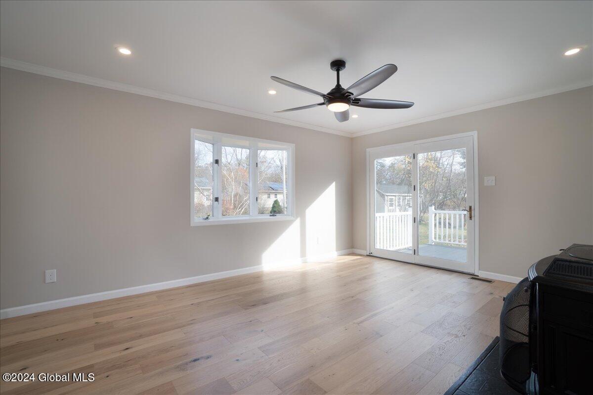 11 Elwood Road Bethlehem, NY 12054 - Photo 20 of 47 18-11 Elwood Rd-18