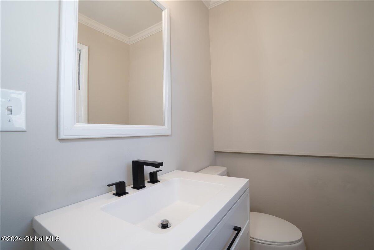 11 Elwood Road Bethlehem, NY 12054 - Photo 31 of 47 21-11 Elwood Rd-21