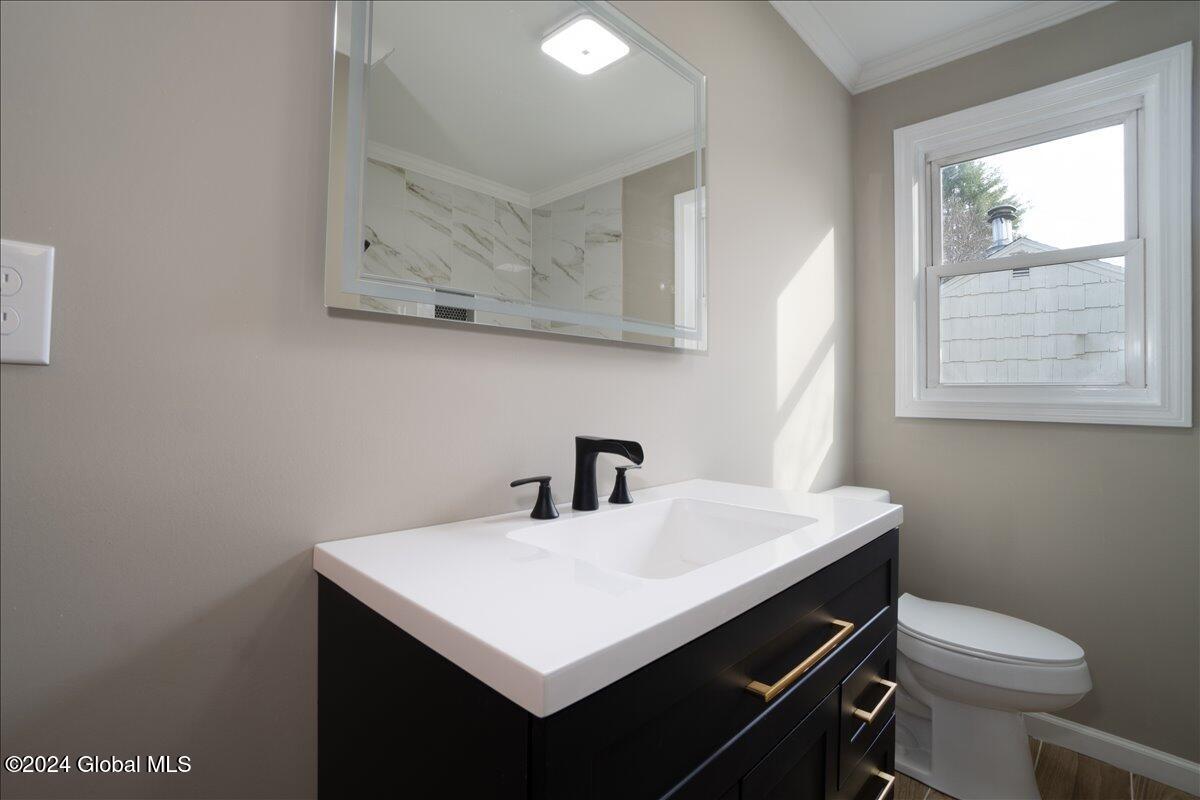 11 Elwood Road Bethlehem, NY 12054 - Photo 33 of 47 25-11 Elwood Rd-25