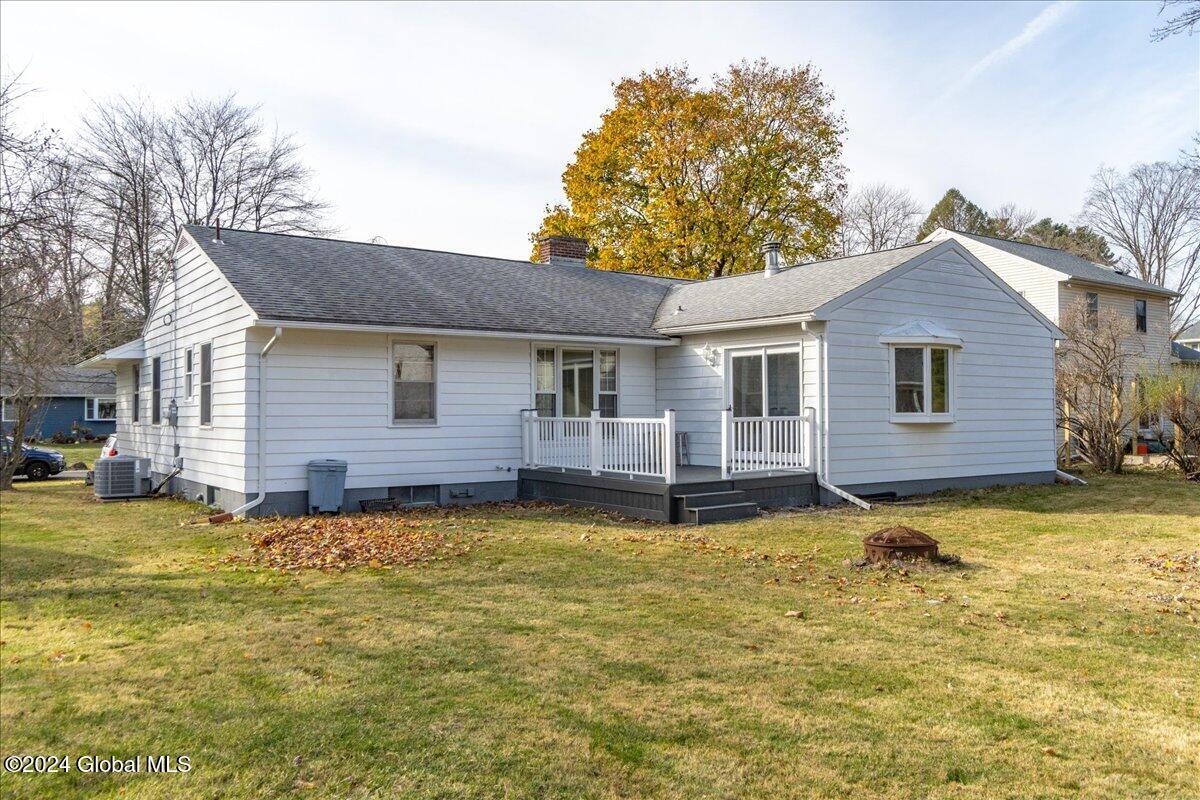 11 Elwood Road Bethlehem, NY 12054 - Photo 42 of 47 40-11 Elwood Rd-40