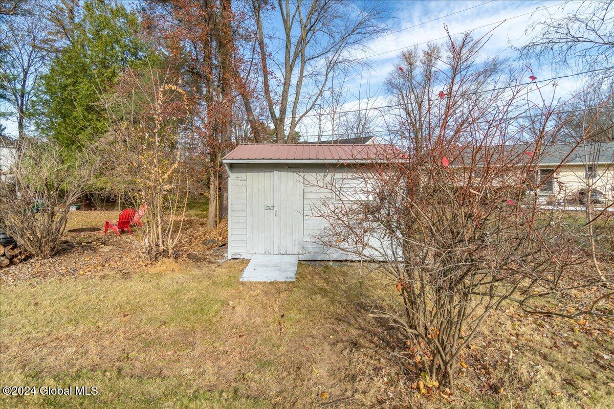 11 Elwood Road Bethlehem, NY 12054 - Photo 47 of 47 36-11 Elwood Rd-36