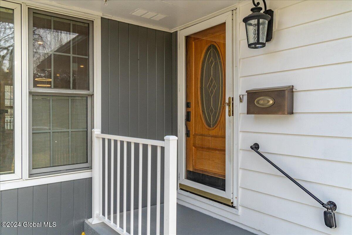 11 Elwood Road Bethlehem, NY 12054 - Photo 6 of 47 42-11 Elwood Rd-42