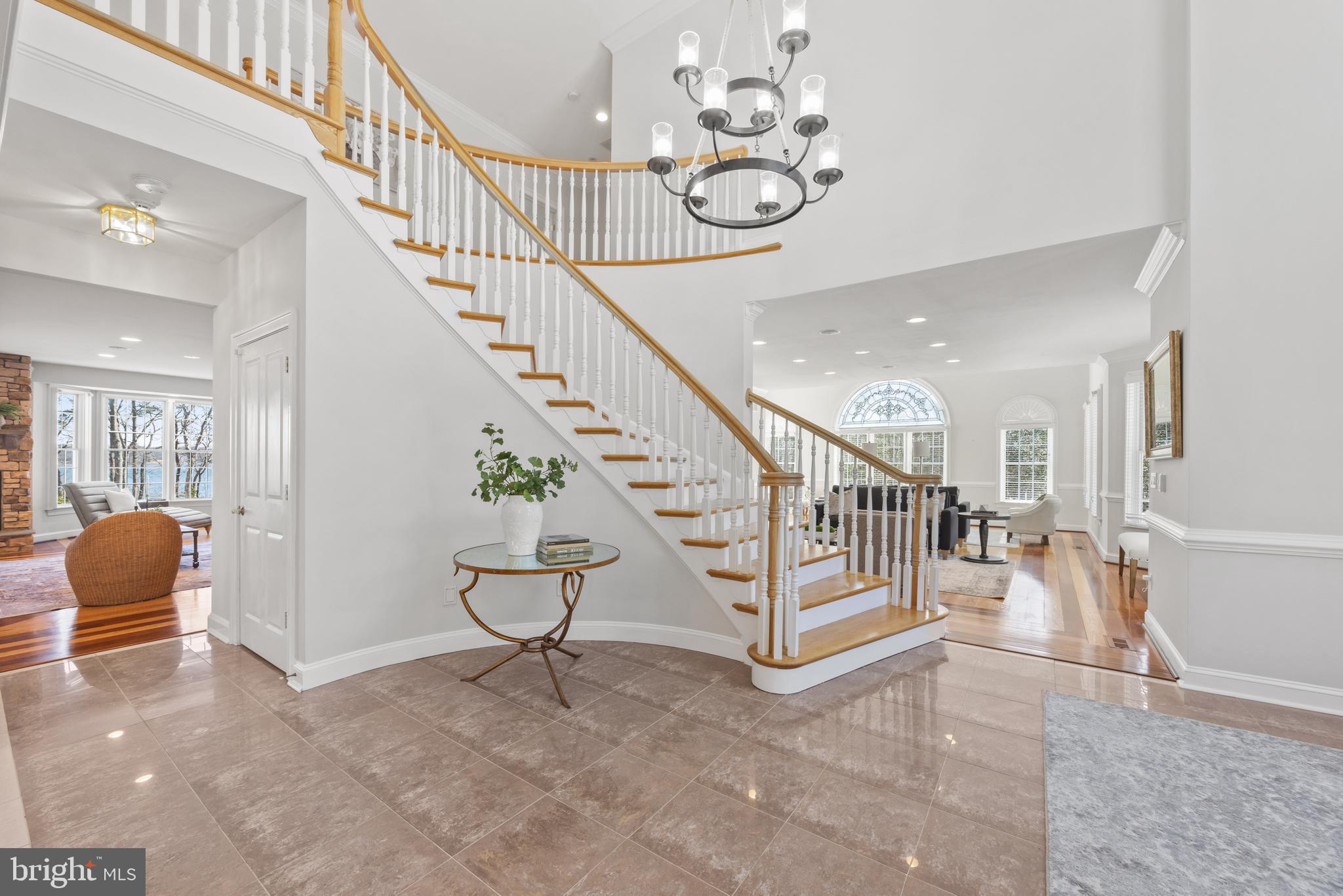 Elegant 2 story entry