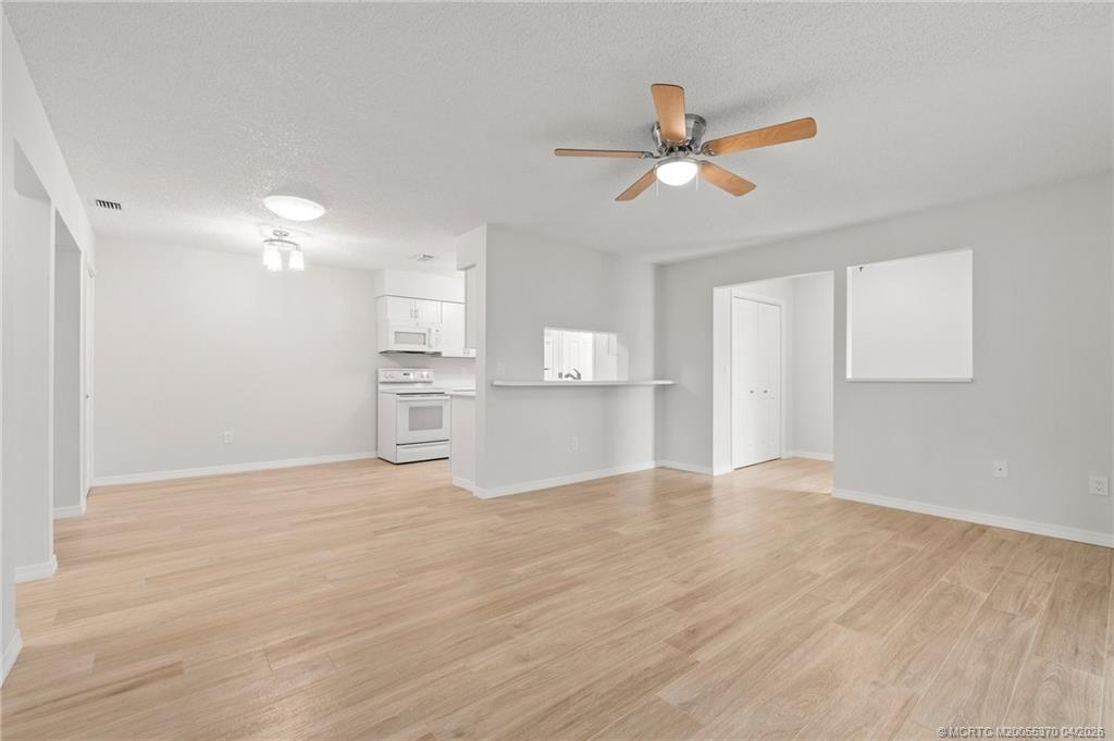 4047 Northwest Cinnamon Tree Circle Jensen Beach, FL 34957 - Photo 9 of 26