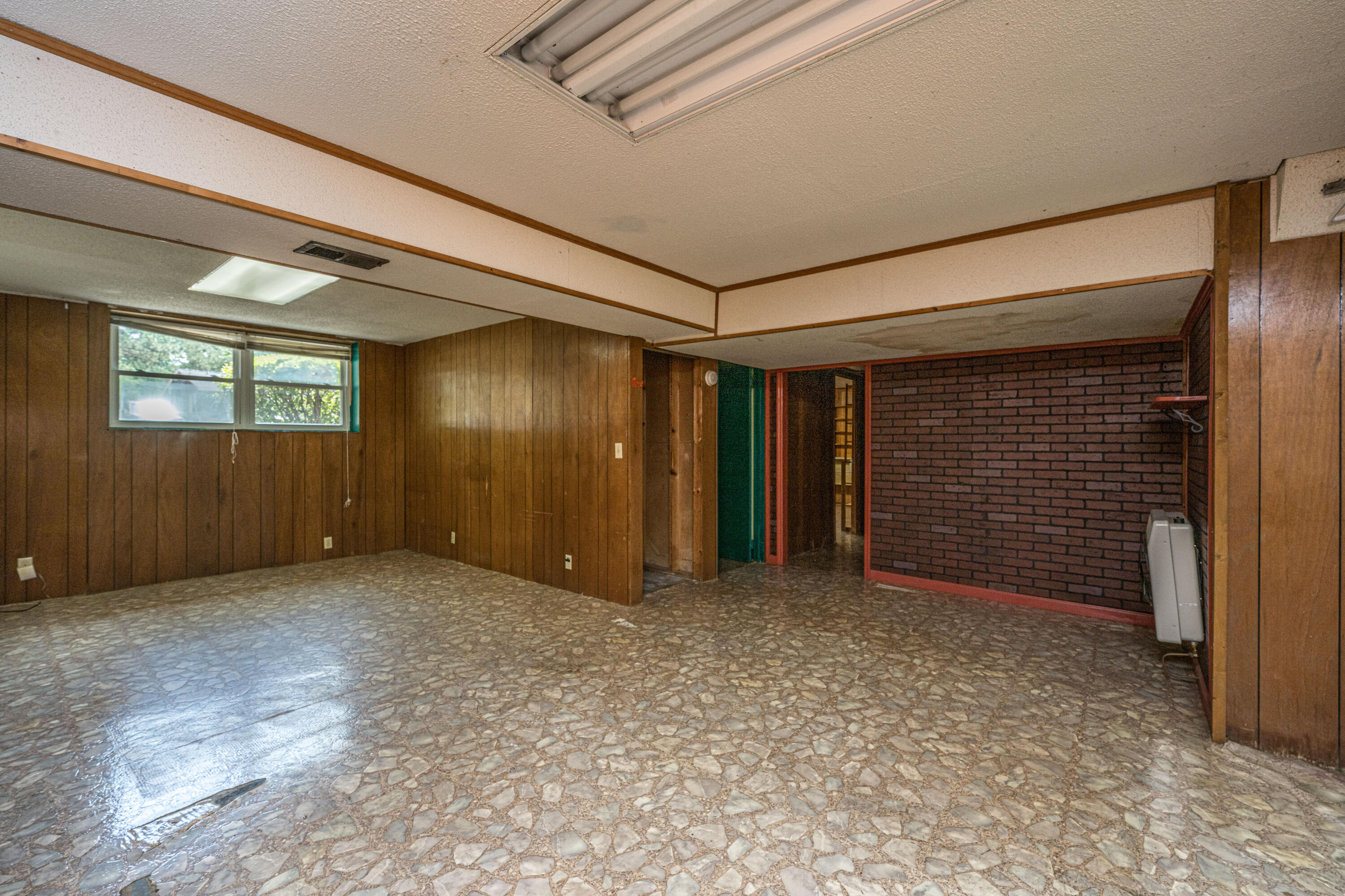 1150 Berkeley Street Hanahan, SC 29410 - Photo 26 of 37
