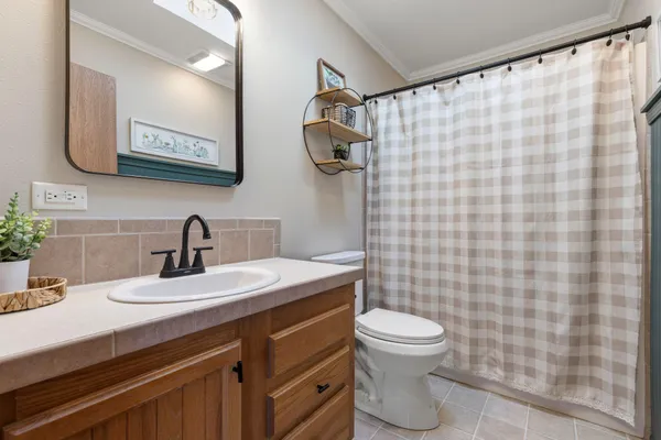 $450,000 | W2521 890th Avenue, Spring Valley, WI 54767