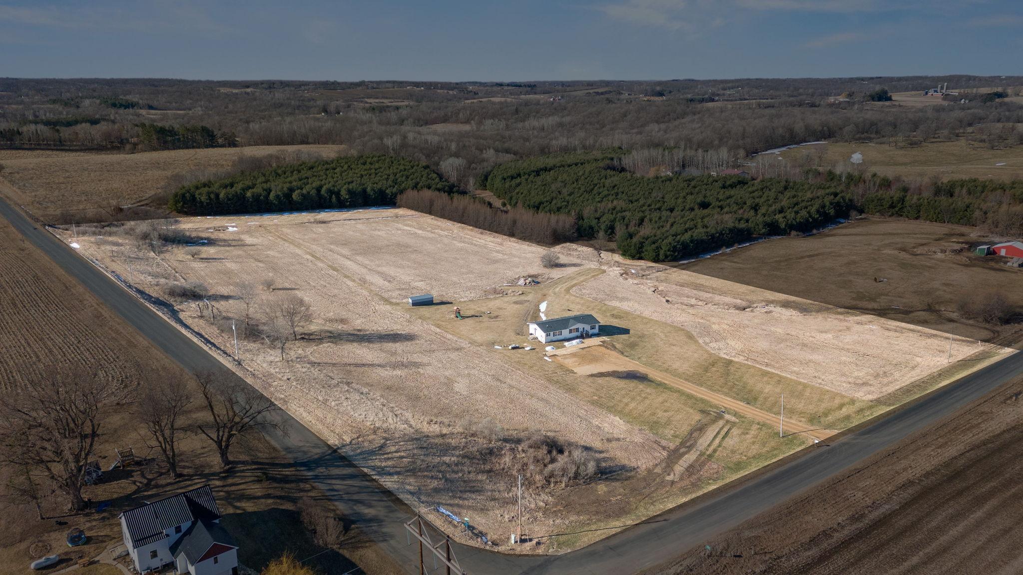 W2521 890th Avenue Spring Valley, WI 54767 - Photo 37 of 40