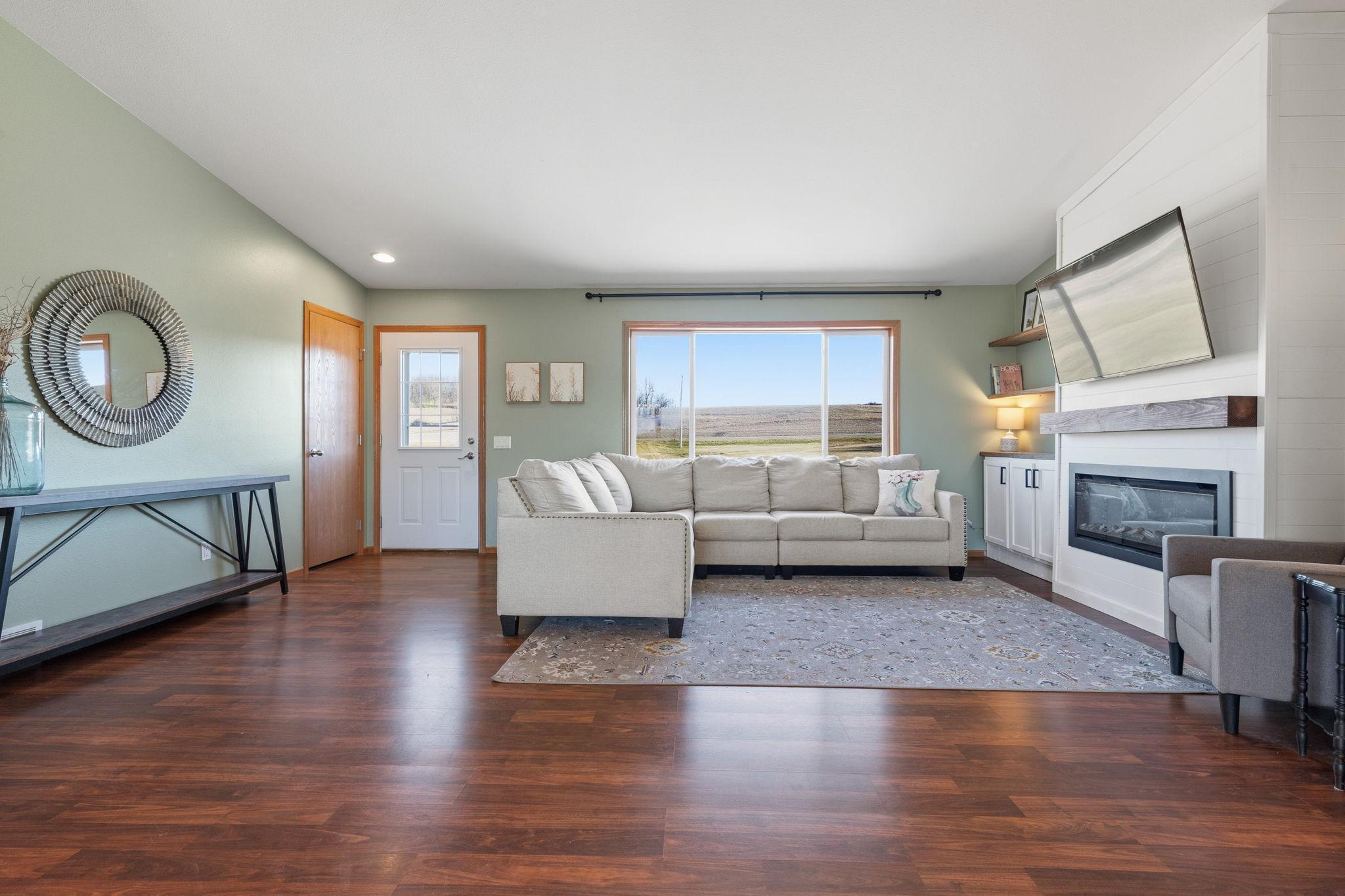 W2521 890th Avenue Spring Valley, WI 54767 - Photo 4 of 40