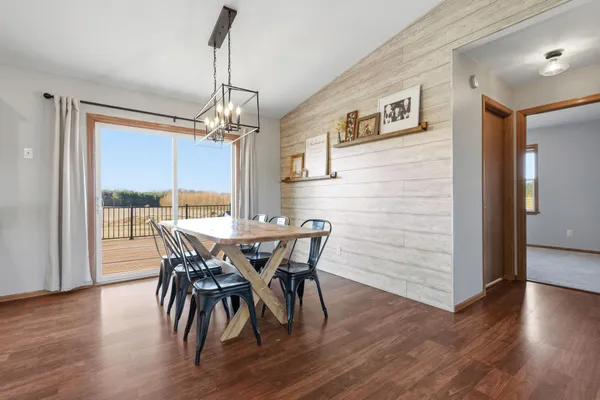 $450,000 | W2521 890th Avenue, Spring Valley, WI 54767