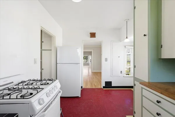 $2,450,000 | 15 West Padre Street, Santa Barbara, CA 93105