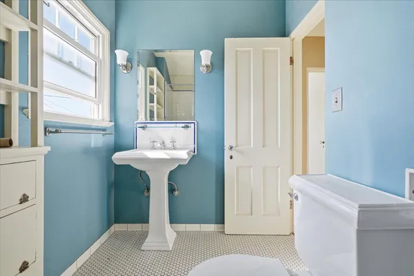 $2,450,000 | 15 West Padre Street, Santa Barbara, CA 93105