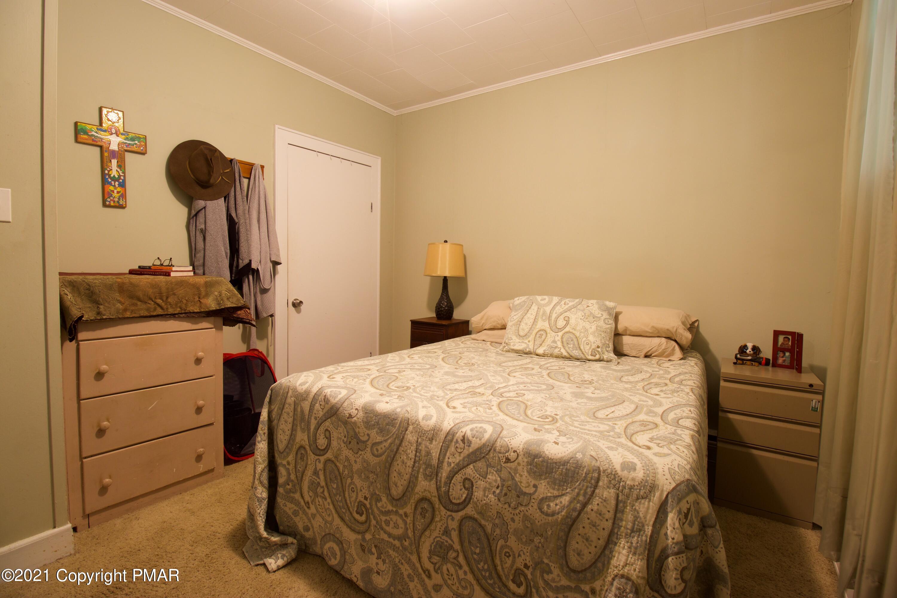 327 Carlton Road Mount Pocono, PA 18344 - Photo 29 of 34 MBDRM#2