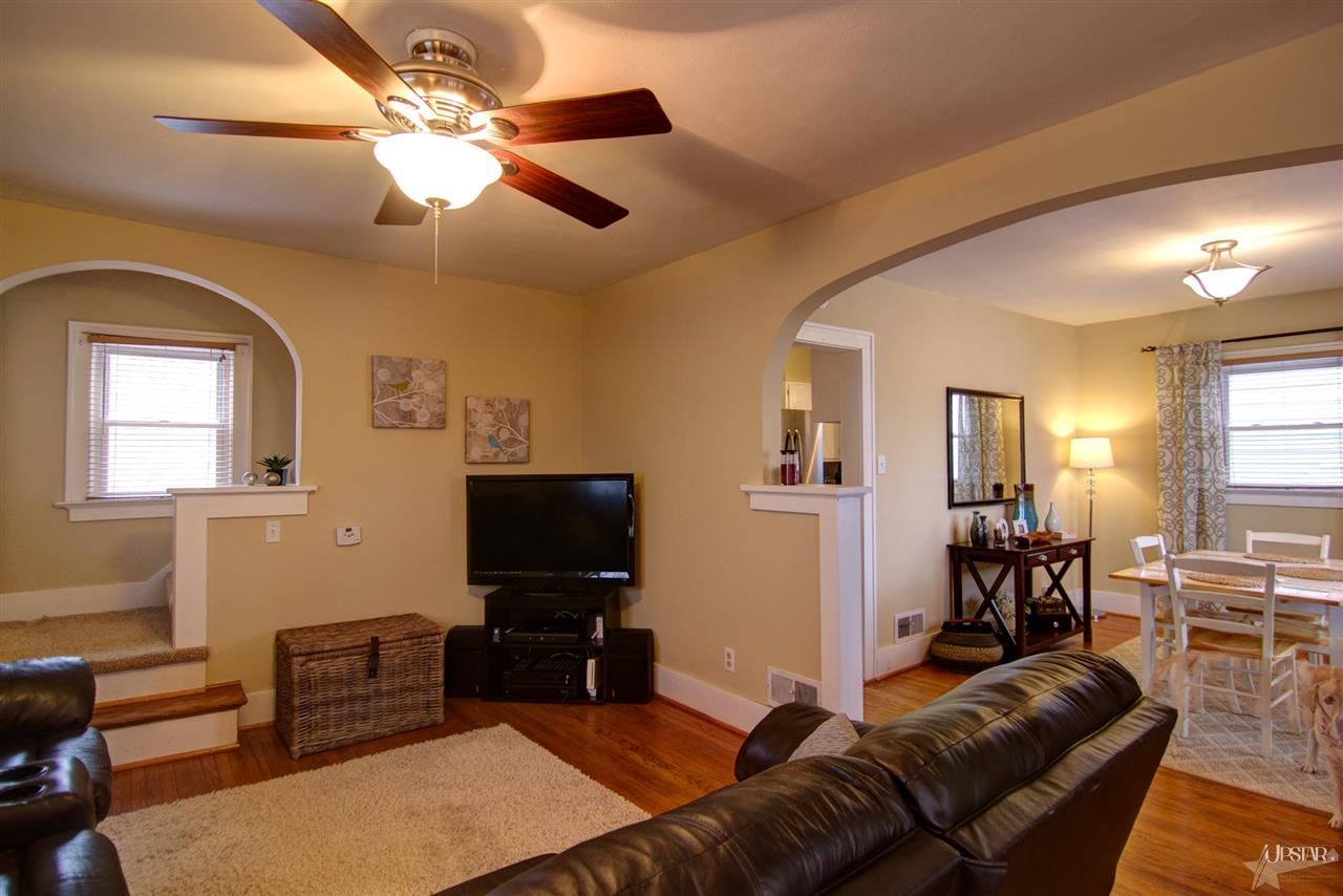 2320 Terrace Road Fort Wayne, IN 46805 - Photo 3 of 24 Gallery Image 3
