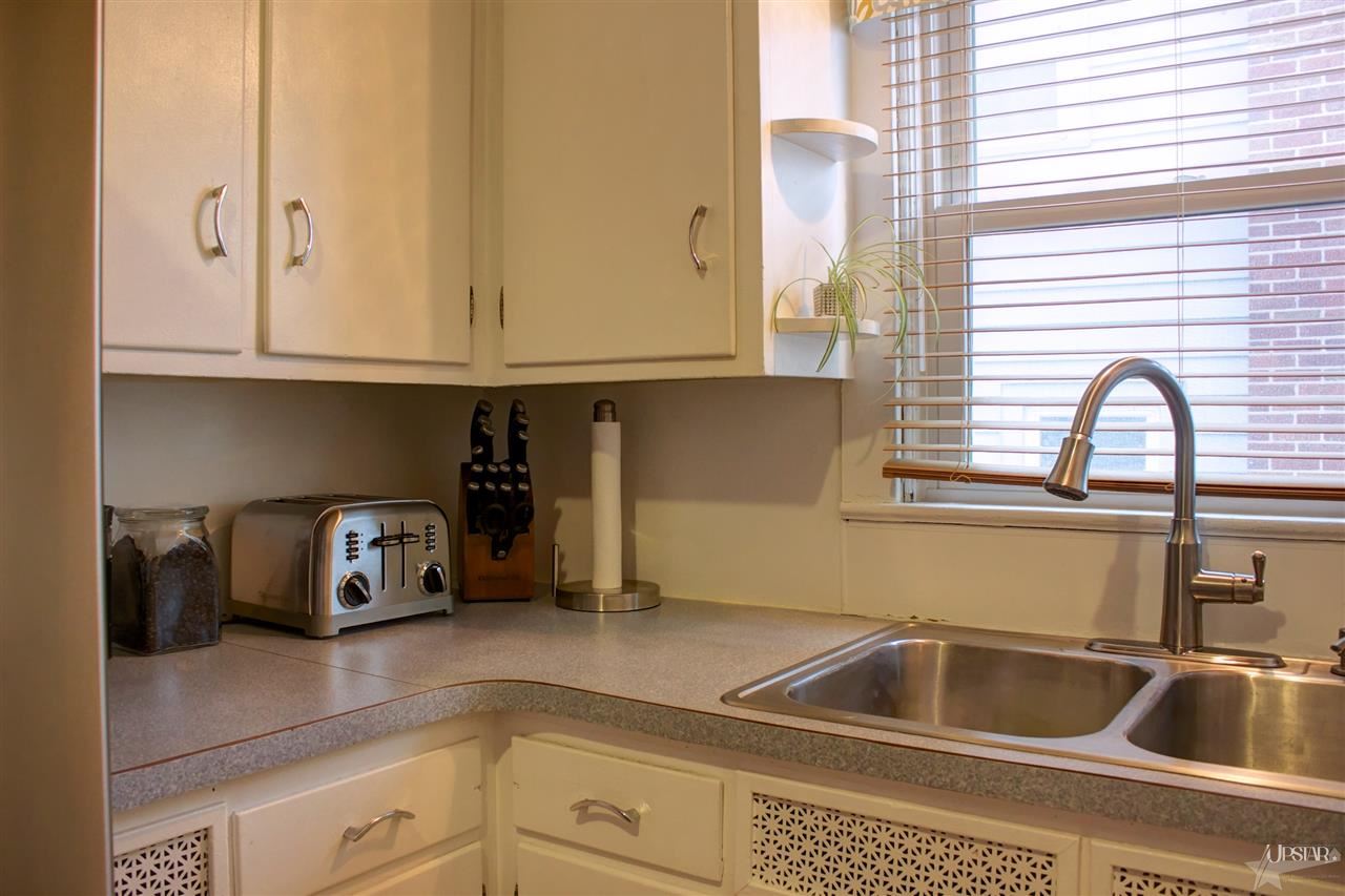 2320 Terrace Road Fort Wayne, IN 46805 - Photo 8 of 24 Gallery Image 8