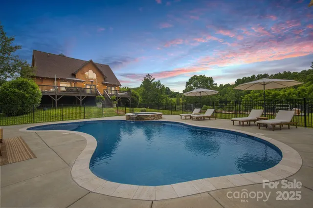 $997,000 | 6500 Duck Creek Road, Lenoir, NC 28645