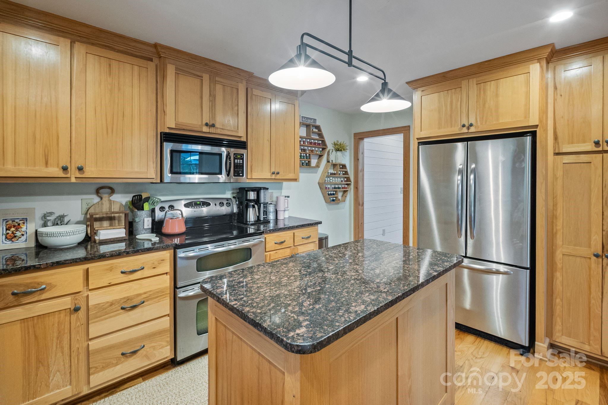 6500 Duck Creek Road Lenoir, NC 28645 - Photo 14 of 40