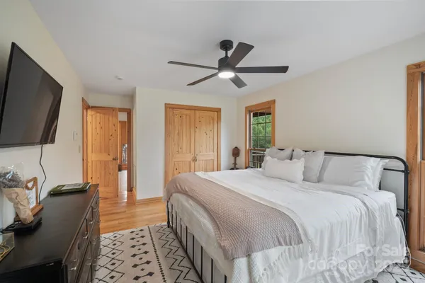 $897,000 | 6500 Duck Creek Road, Lenoir, NC 28645