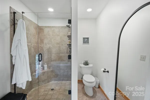 $897,000 | 6500 Duck Creek Road, Lenoir, NC 28645