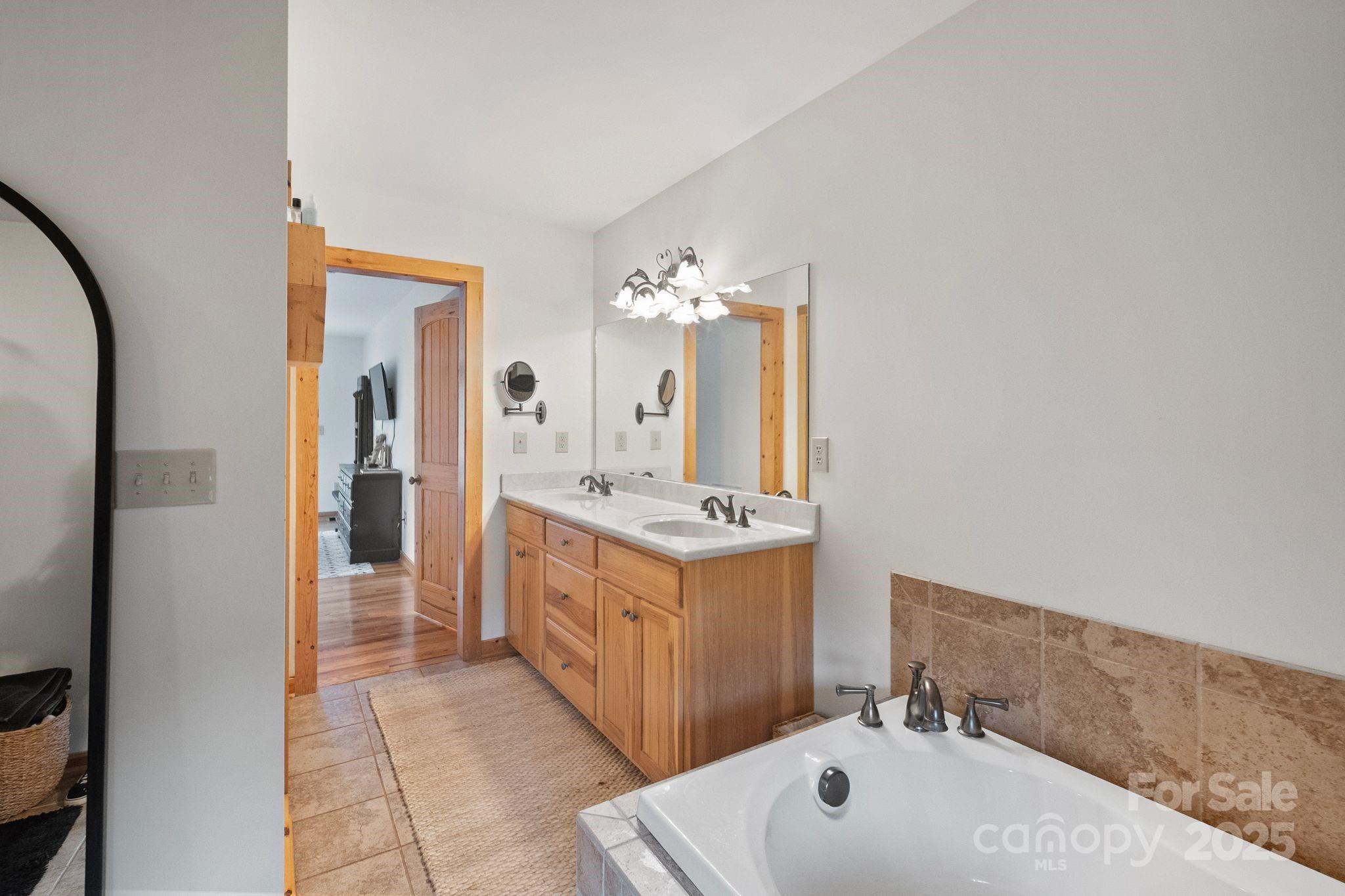 6500 Duck Creek Road Lenoir, NC 28645 - Photo 19 of 40