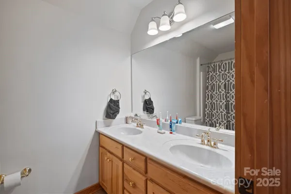 $897,000 | 6500 Duck Creek Road, Lenoir, NC 28645