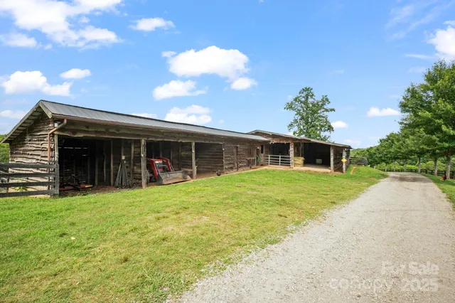 $997,000 | 6500 Duck Creek Road, Lenoir, NC 28645