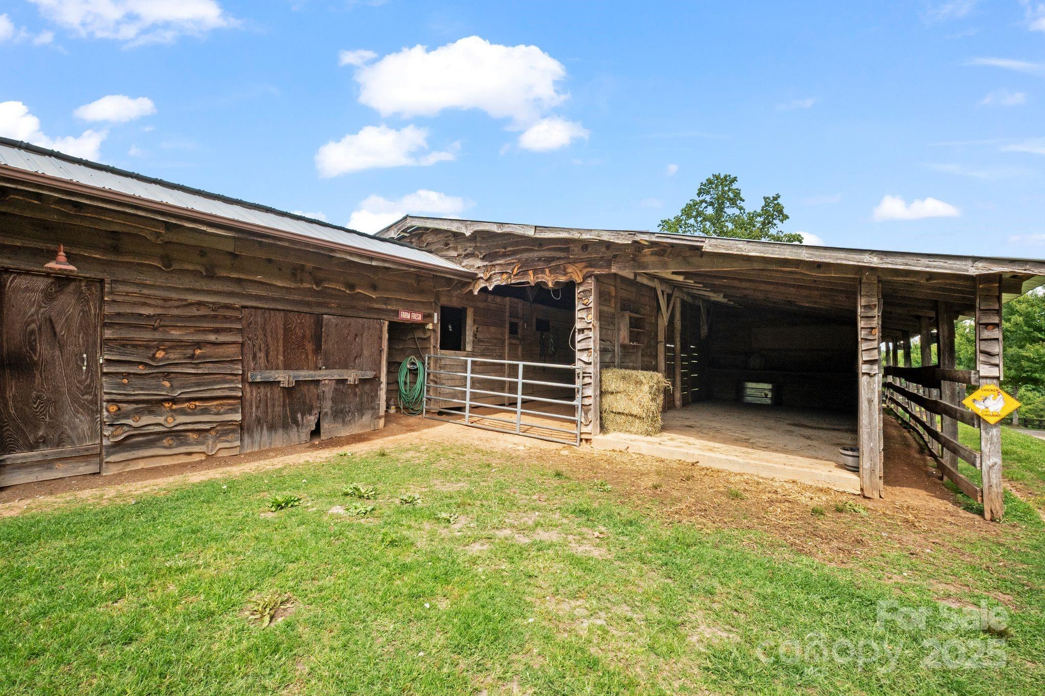 6500 Duck Creek Road Lenoir, NC 28645 - Photo 36 of 40