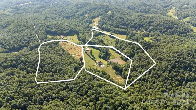 $997,000 | 6500 Duck Creek Road, Lenoir, NC 28645