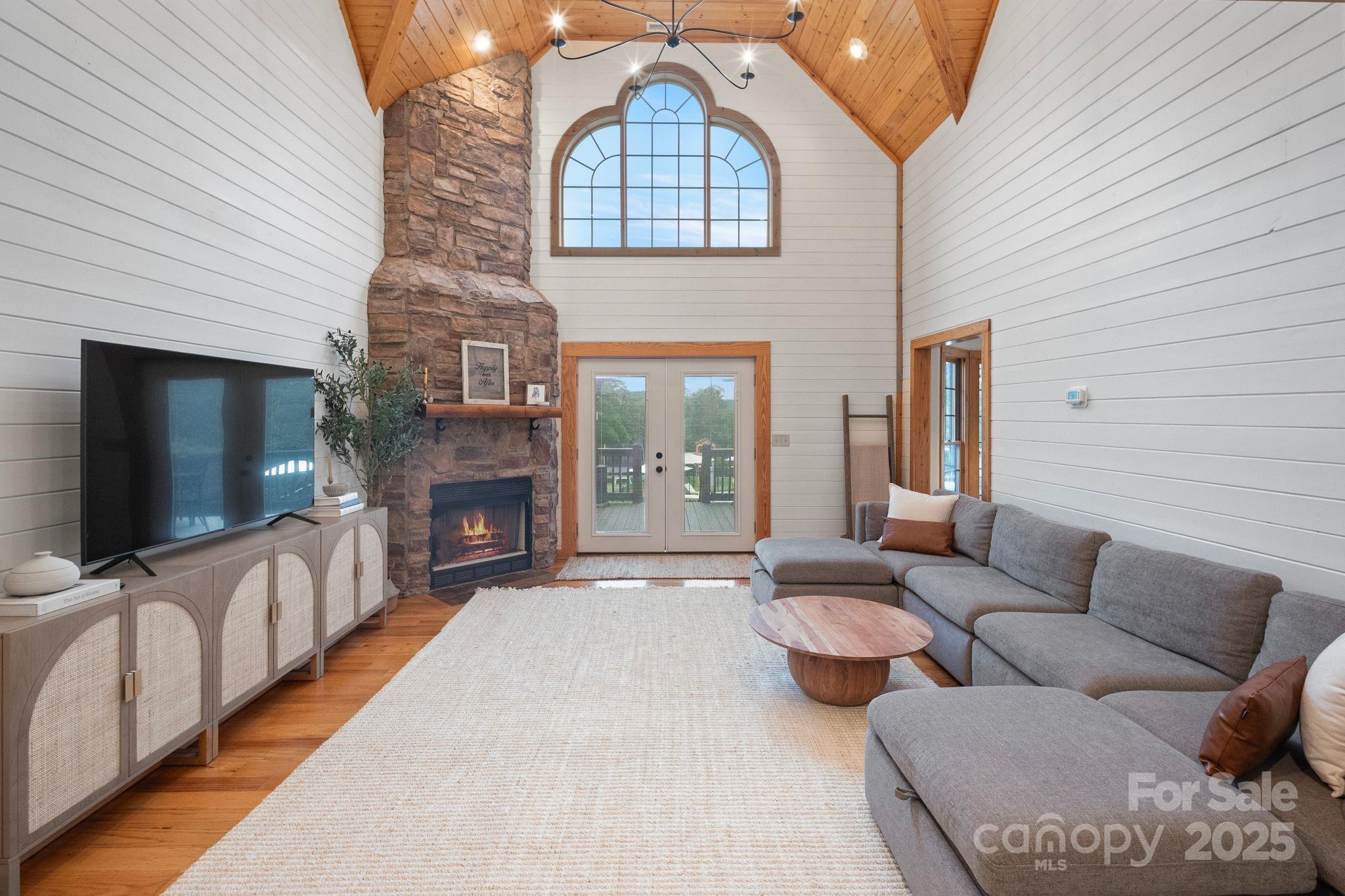 6500 Duck Creek Road Lenoir, NC 28645 - Photo 9 of 40