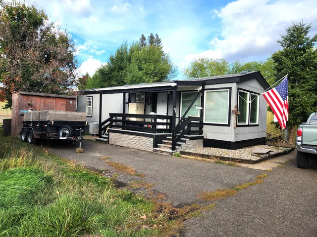 $85,000 | 1601 Carolyn Terrace, Unit 9, Elgin, OR 97827