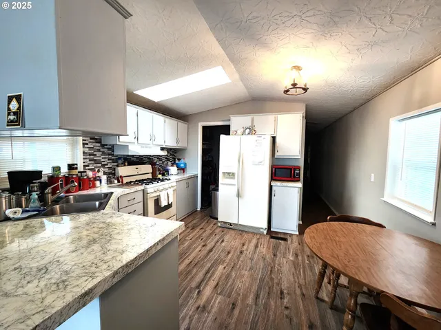 $85,000 | 1601 Carolyn Terrace, Unit 9, Elgin, OR 97827